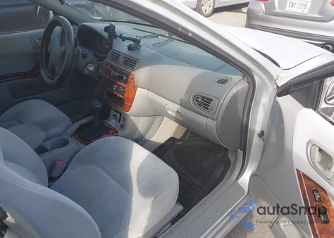 2001 Mitsubishi Galant Es z USA, uszkodzony, nr VIN 4A3AA46G41E217713